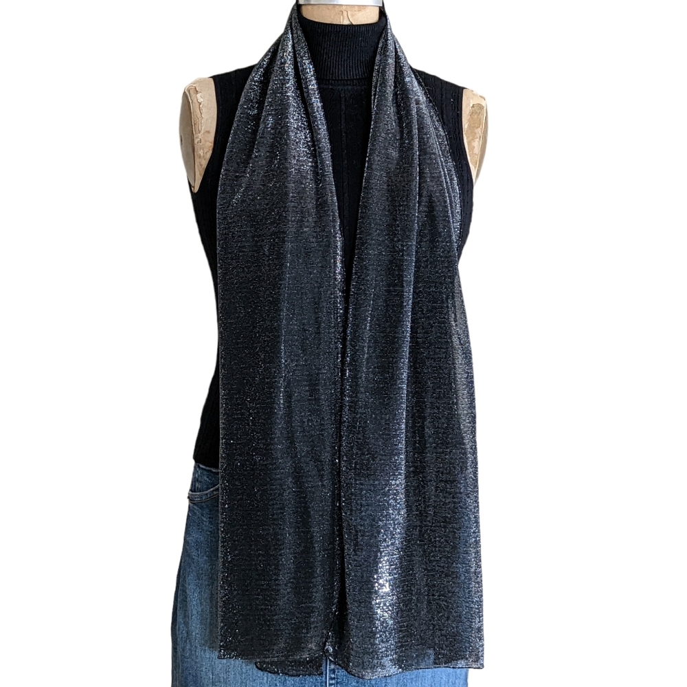 Forever 21 Black and Silver Metallic Scarf